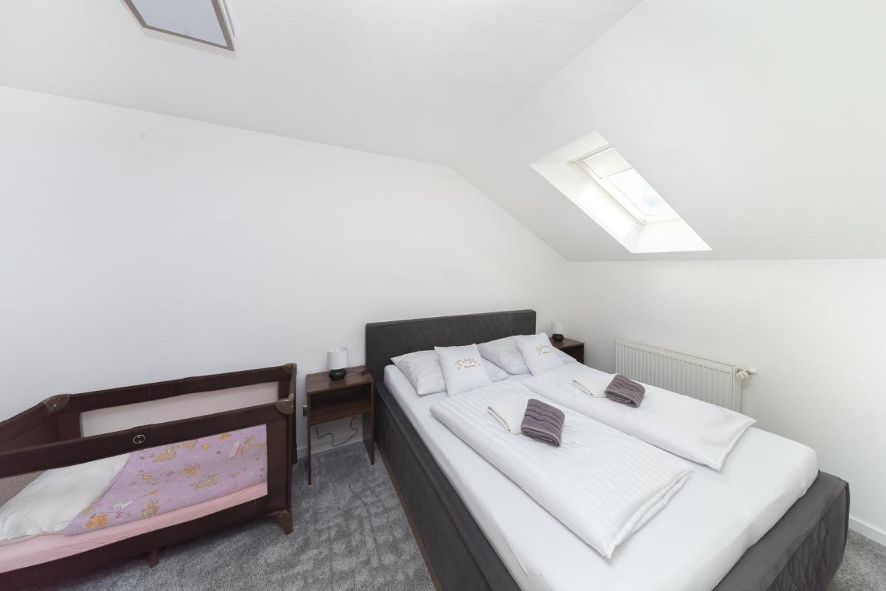Pb Apartments Spišská Nová Ves Esterno foto